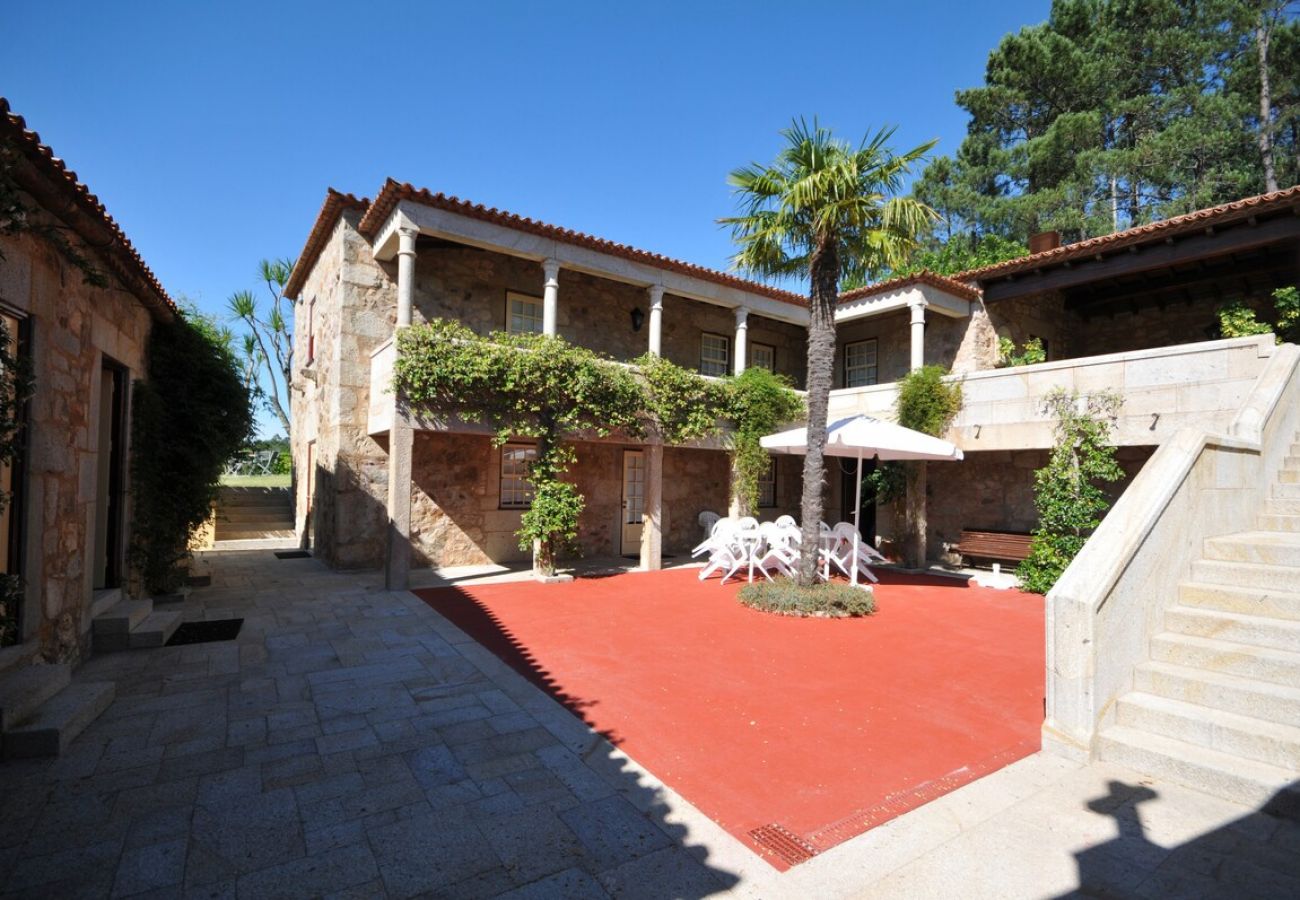 Villa in Paredes de Coura -  Villa 206 Spacious Villa Ideal for Large Groups