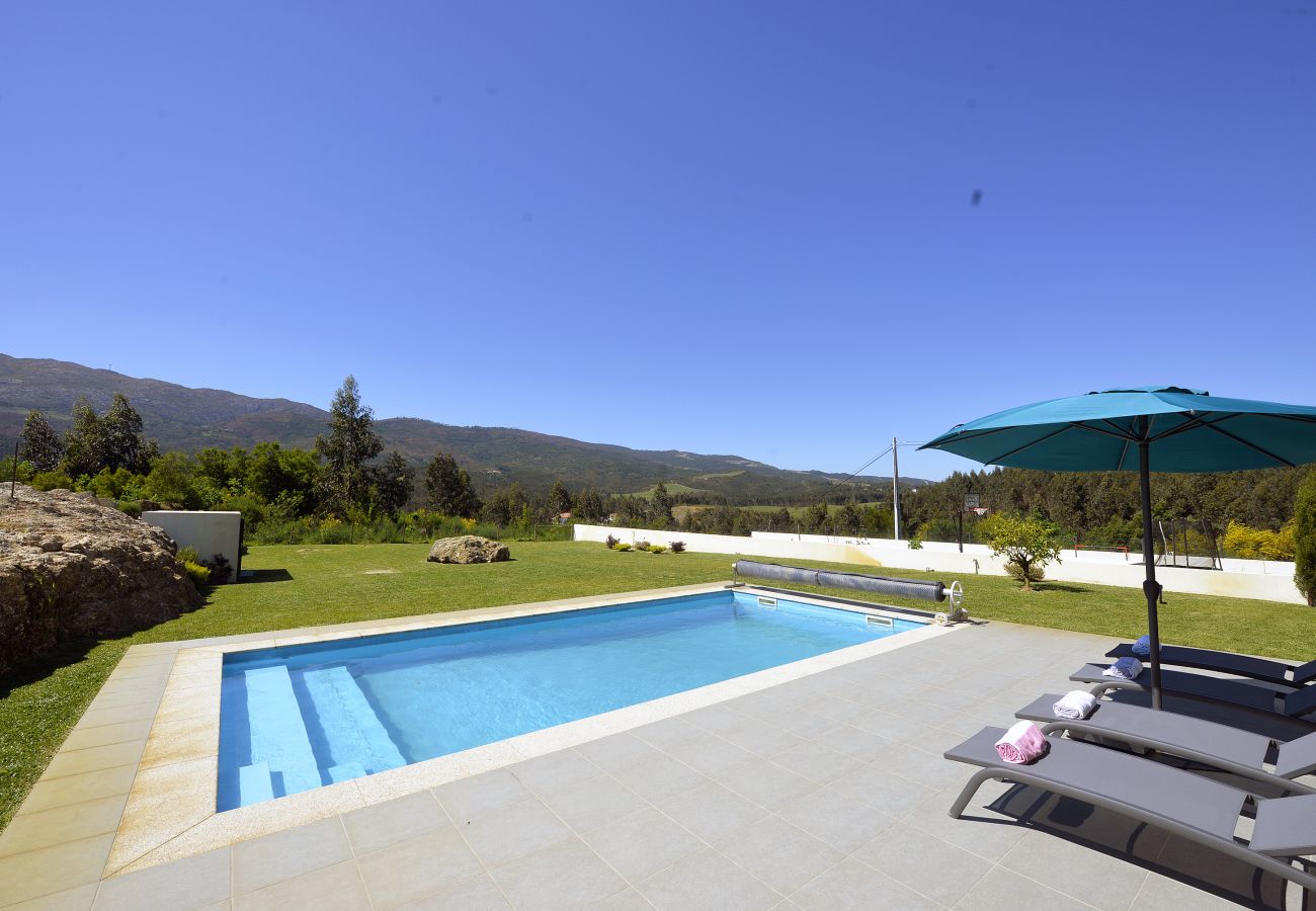 Villa in Ponte de Lima - Villa 239 Contemporary Holiday Villa in Ponte de Lima