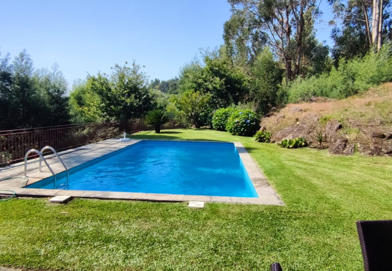 Villa en Ponte de Lima - Villa 237 Granite Stone Cottage w/ Private Pool