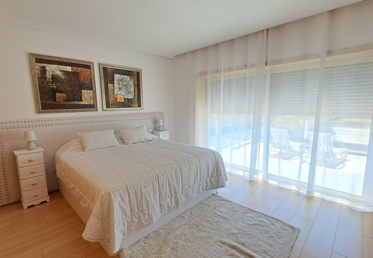 Villa em Esposende - Villa 317 Moradia c/Piscina e Ténis perto da Praia