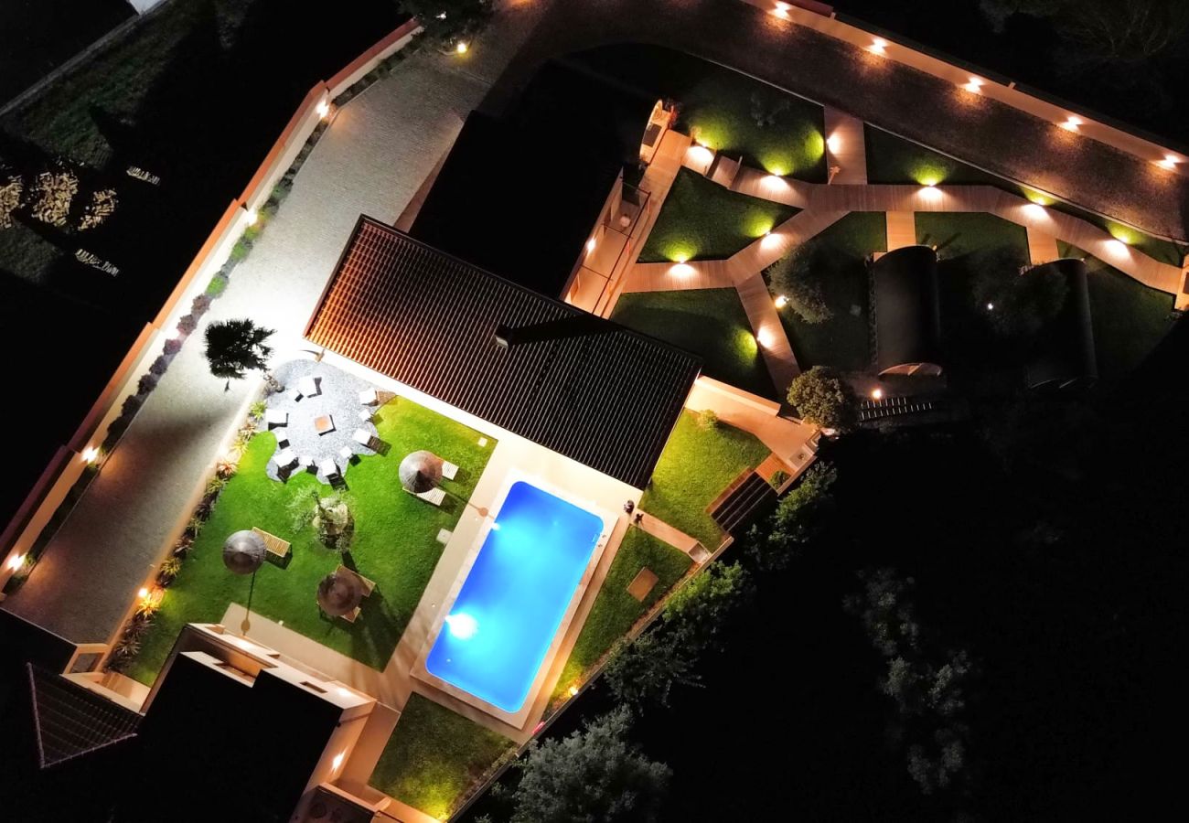 Villa em Barcelos - Villa 240 V9-  Luxury Holiday Home in Barcelos 